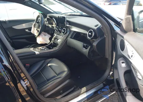 2018 Mercedes-Benz C 300 4Matic from USA, damaged, VIN 55SWF4KB8JU281254